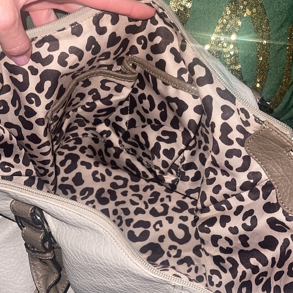 Grey Jessica Simpson Purse - Picture 7 of 7